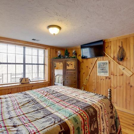Smoky Mountains Cabin With Hot Tub, Deck And Views! Sevierville Exterior foto