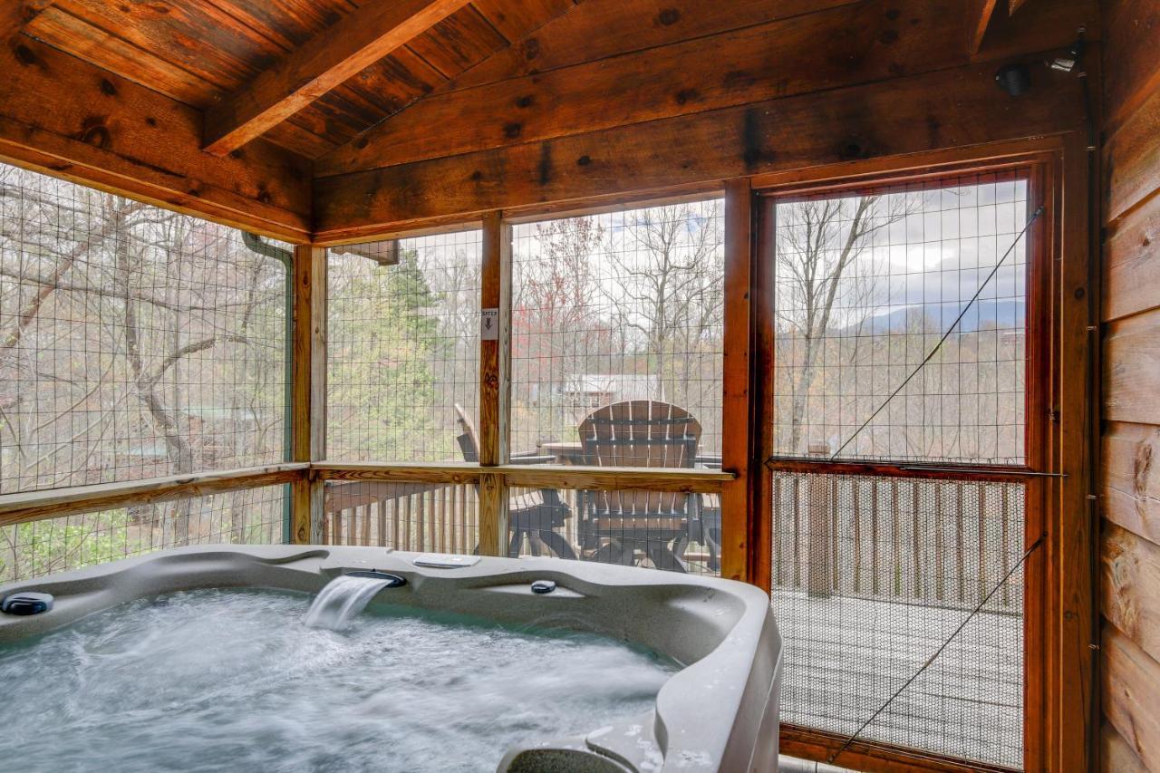 Smoky Mountains Cabin With Hot Tub, Deck And Views! Sevierville Exterior foto