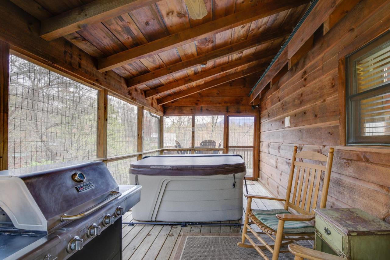 Smoky Mountains Cabin With Hot Tub, Deck And Views! Sevierville Exterior foto